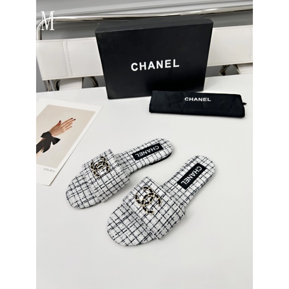 Chanel Slippers 116,Chanel Slippers,Slides Slippers,More Brands
