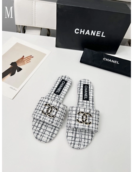 Chanel Slippers 116,Chanel Slippers,Slides Slippers,More Brands
