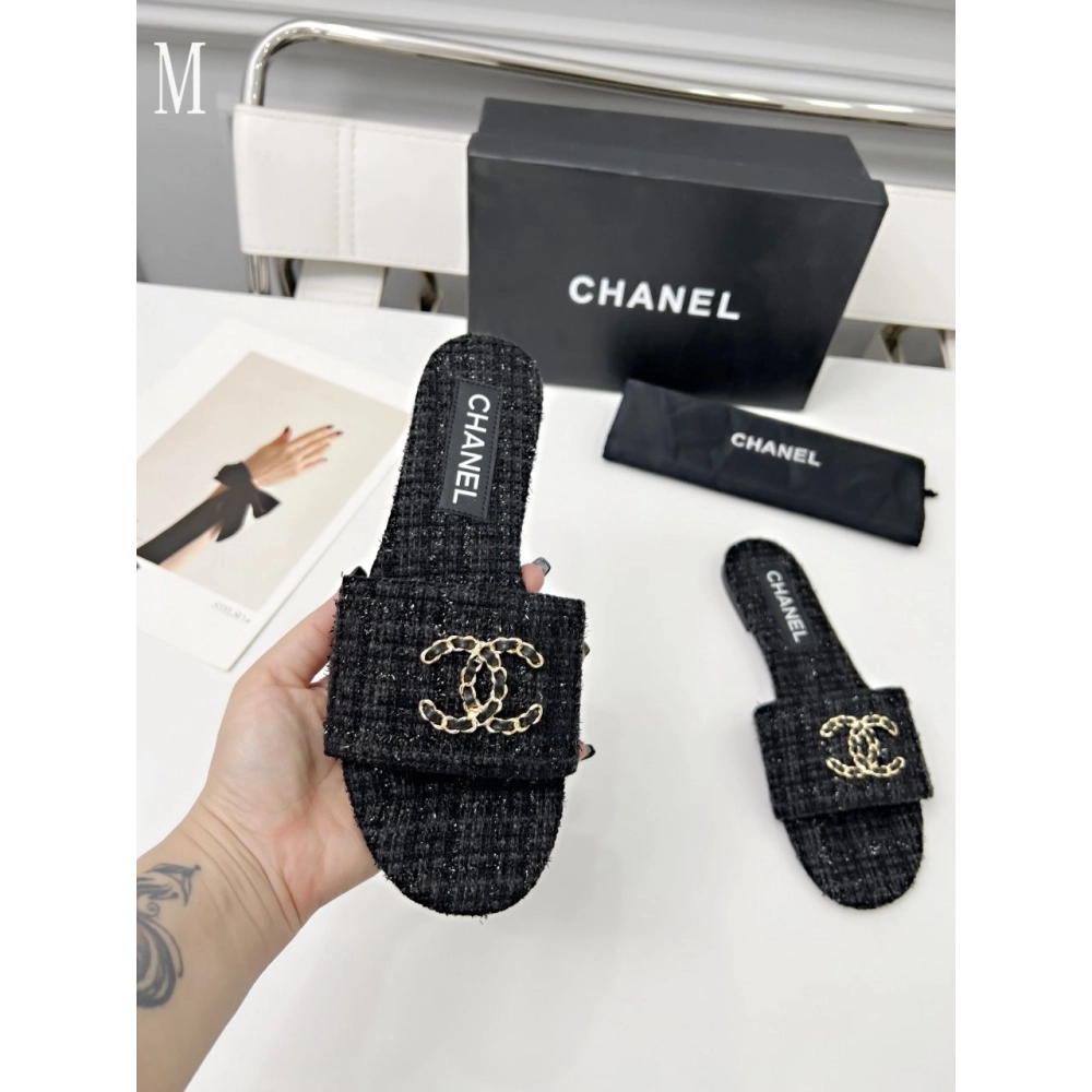 Chanel Slippers 117,Chanel Slippers,Slides Slippers,More Brands