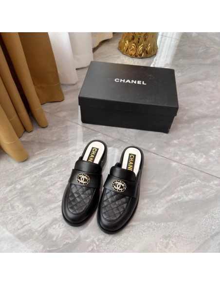 Chanel Slippers 124,Chanel Slippers,Slides Slippers,More Brands