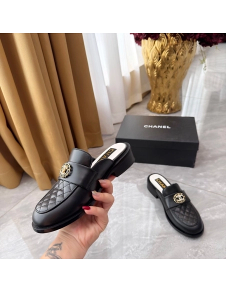 Chanel Slippers 124,Chanel Slippers,Slides Slippers,More Brands