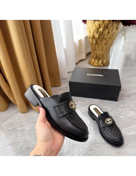 Chanel Slippers 124,Chanel Slippers,Slides Slippers,More Brands