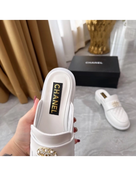 Chanel Slippers 125,Chanel Slippers,Slides Slippers,More Brands