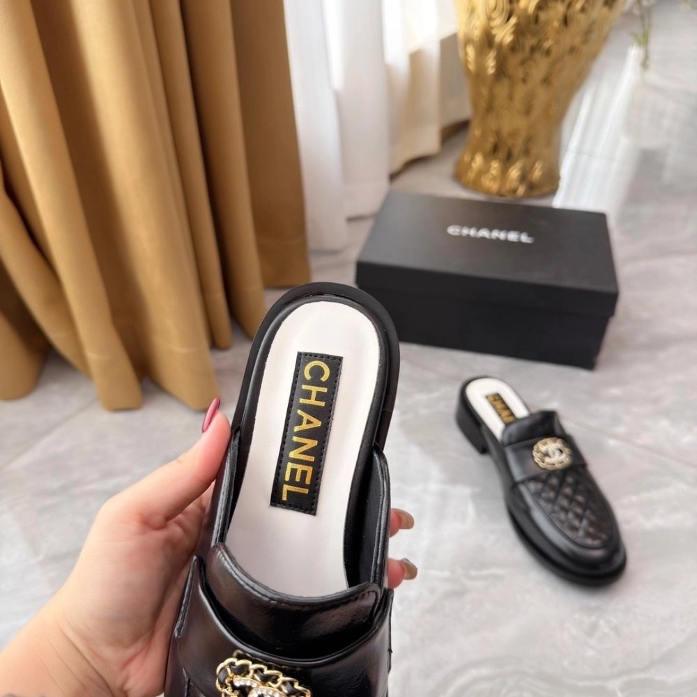 Chanel Slippers 127,Chanel Slippers,Slides Slippers,More Brands