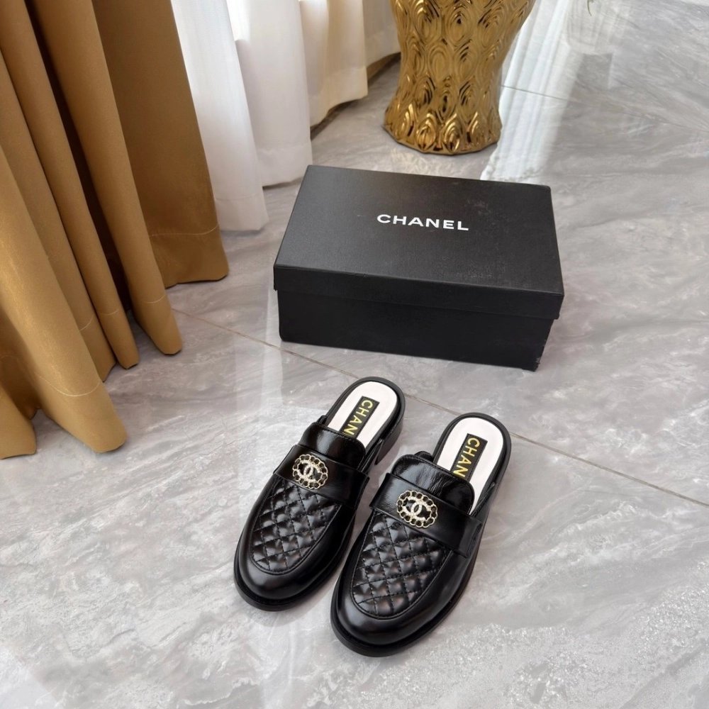 Chanel Slippers 127,Chanel Slippers,Slides Slippers,More Brands