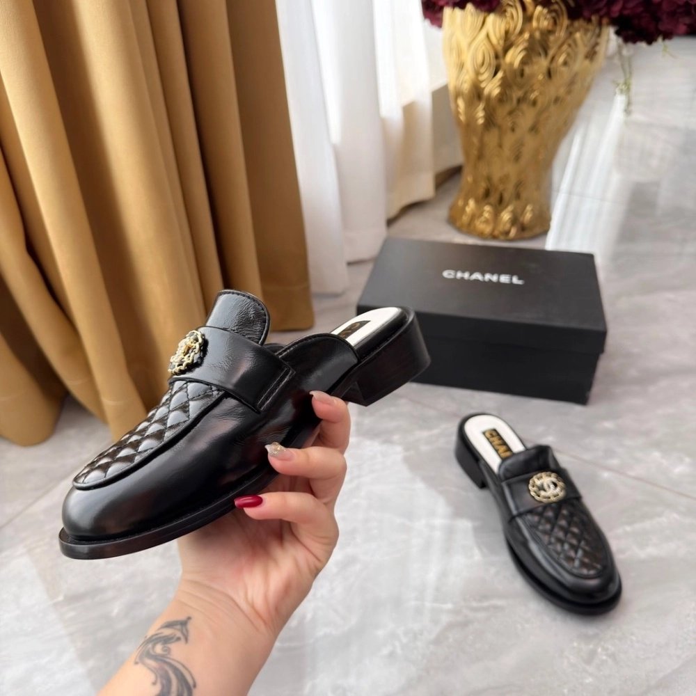 Chanel Slippers 127,Chanel Slippers,Slides Slippers,More Brands