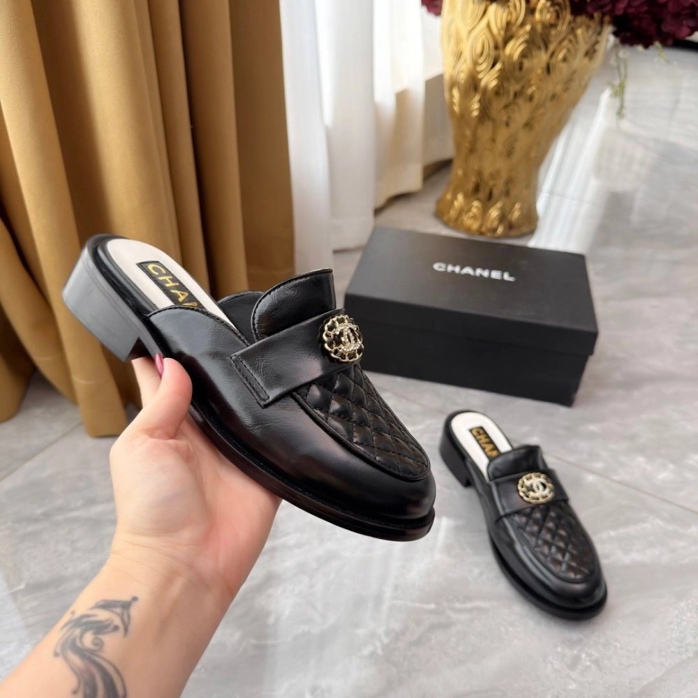 Chanel Slippers 127,Chanel Slippers,Slides Slippers,More Brands