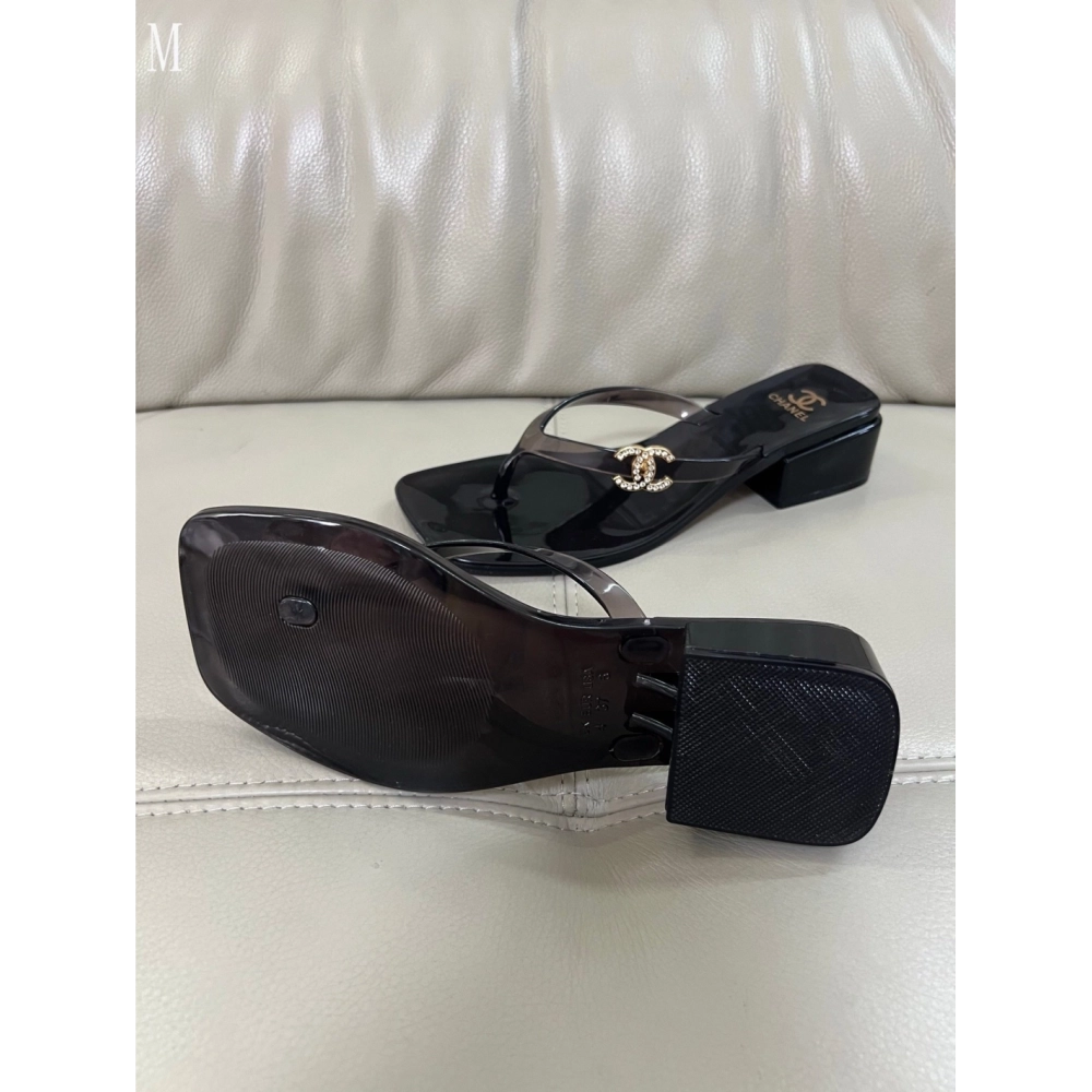 Chanel Slippers 160,Chanel Slippers,Slides Slippers,More Brands