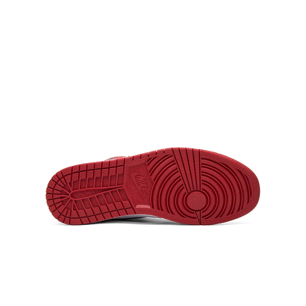 AIR JORDAN 1 RETRO HIGH OG CHICAGO 555088 101,AIR JORDAN 1 HIGH,Air Jordan