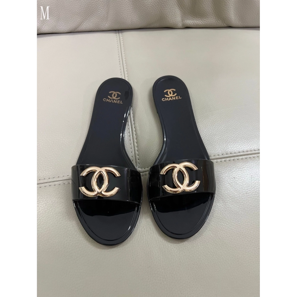 Chanel Slippers 164,Chanel Slippers,Slides Slippers,More Brands