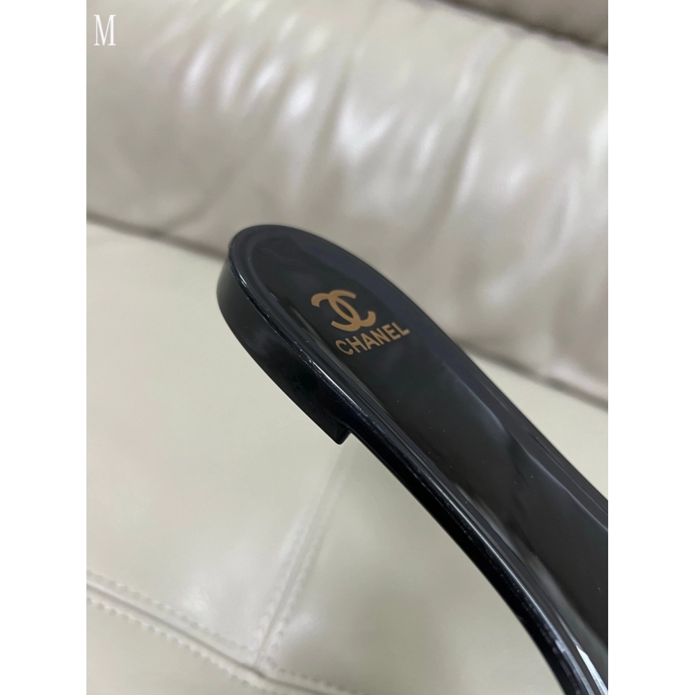 Chanel Slippers 164,Chanel Slippers,Slides Slippers,More Brands
