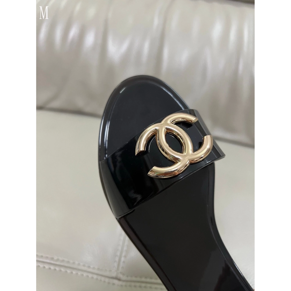 Chanel Slippers 164,Chanel Slippers,Slides Slippers,More Brands