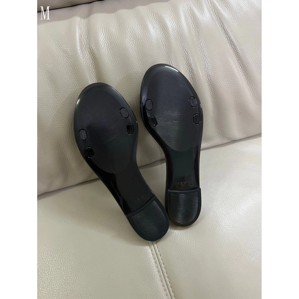 Chanel Slippers 164,Chanel Slippers,Slides Slippers,More Brands