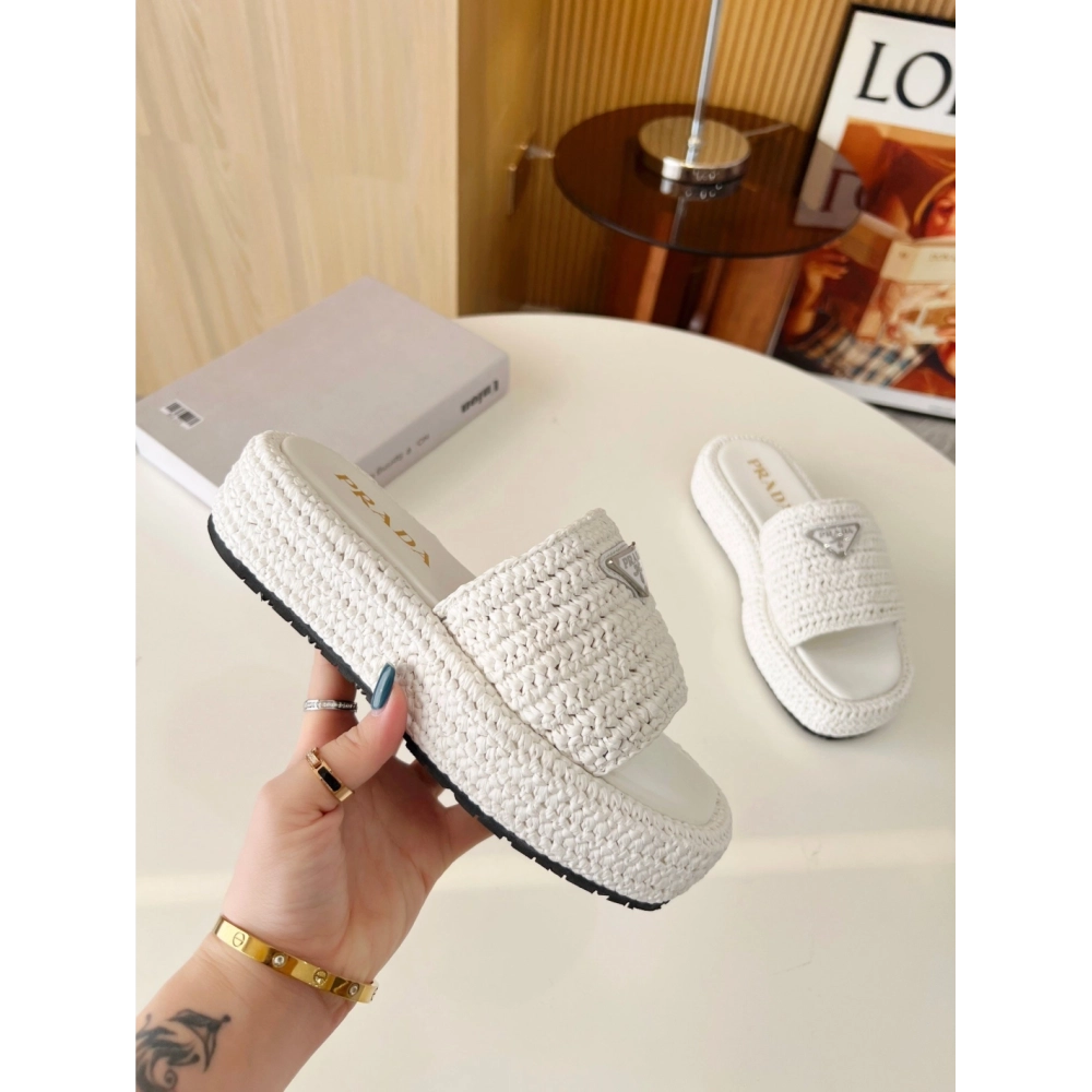 Prada Slippers 001