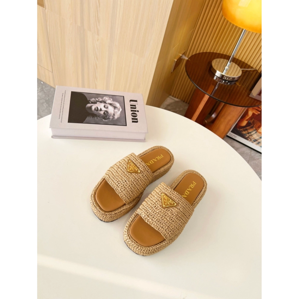 Prada Slippers 003