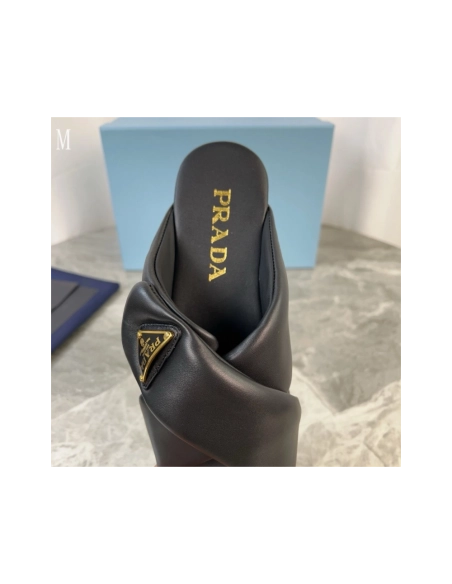 Prada Slippers 100