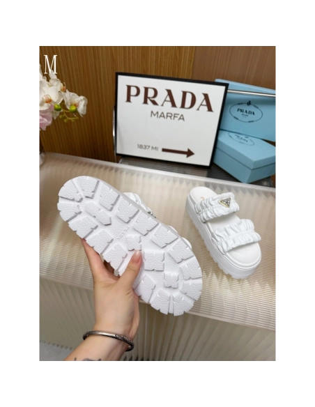 Prada Slippers 142