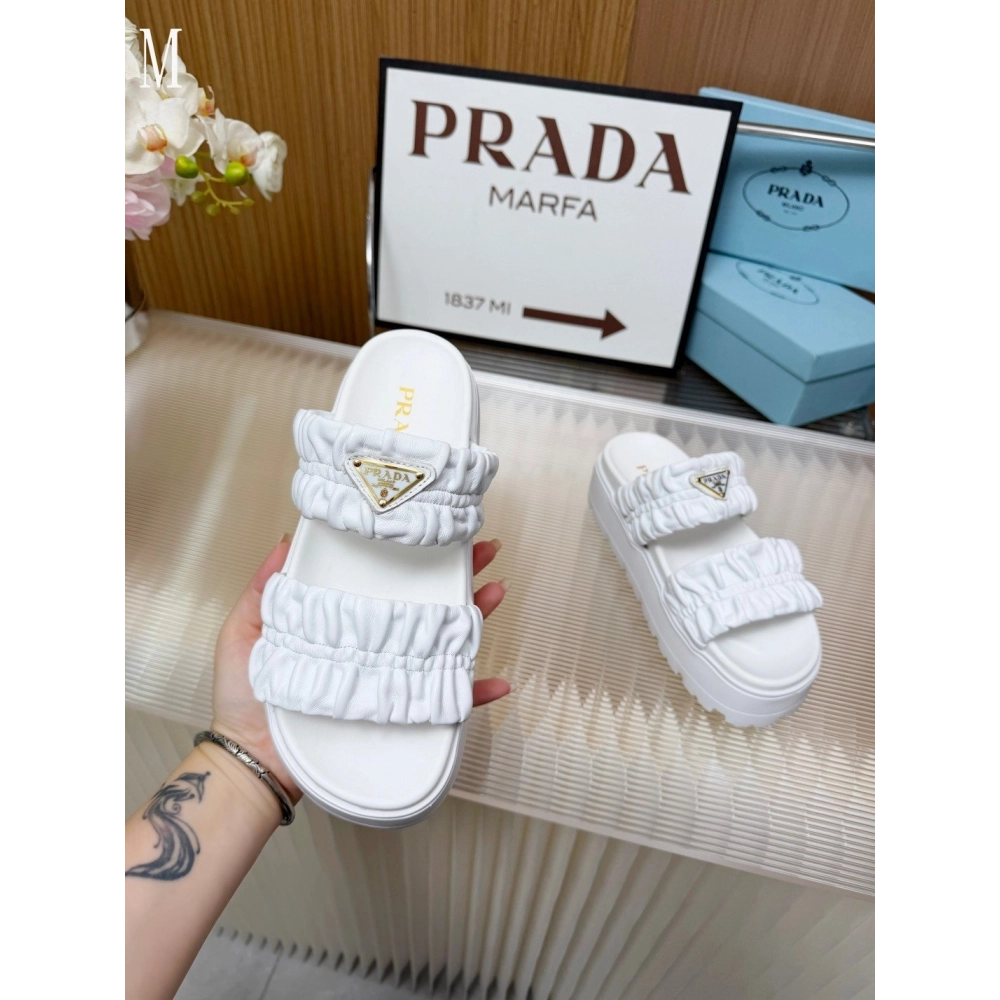 Prada Slippers 142