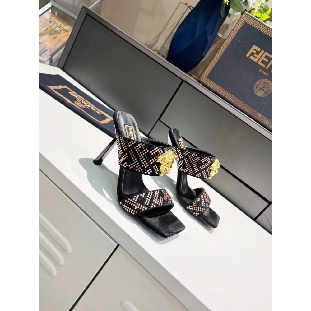Versace slippers 060,Versace Slides,Slides Slippers,More Brands
