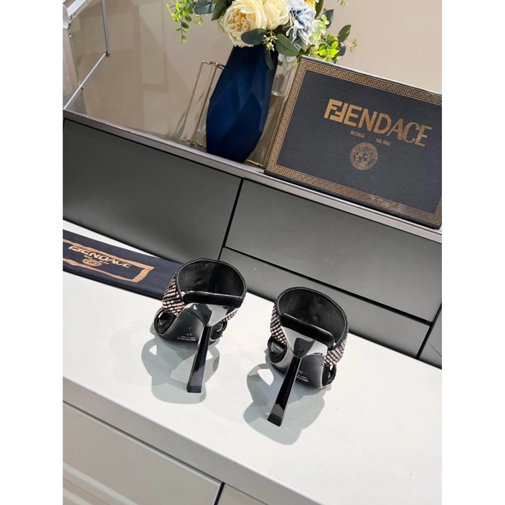 Versace slippers 061,Versace Slides,Slides Slippers,More Brands