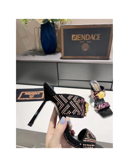Versace slippers 061,Versace Slides,Slides Slippers,More Brands