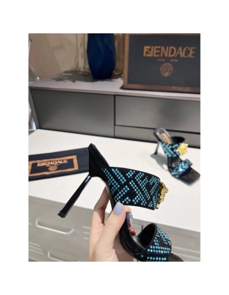 Versace slippers 062,Versace Slides,Slides Slippers,More Brands