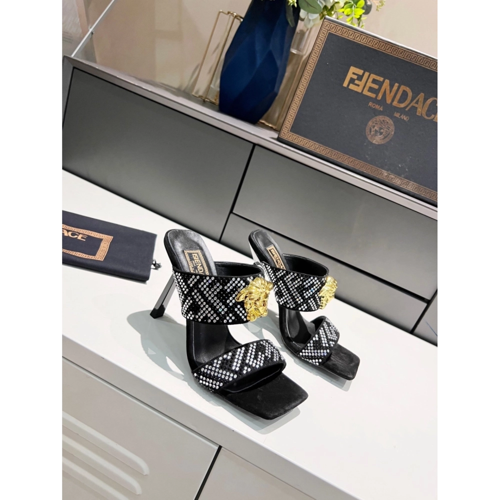Versace slippers 064,Versace Slides,Slides Slippers,More Brands