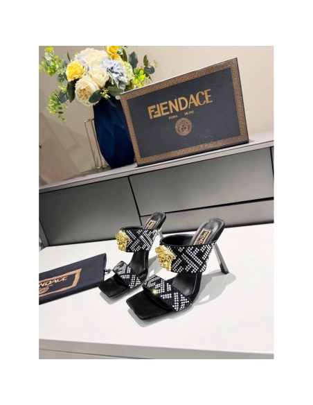 Versace slippers 064,Versace Slides,Slides Slippers,More Brands