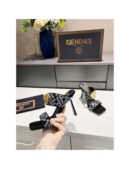 Versace slippers 064,Versace Slides,Slides Slippers,More Brands