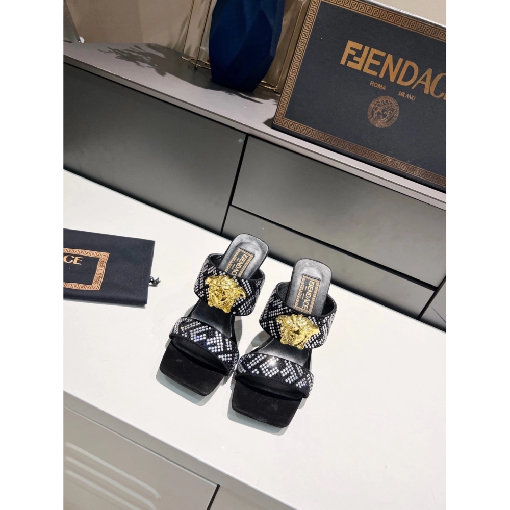 Versace slippers 064,Versace Slides,Slides Slippers,More Brands