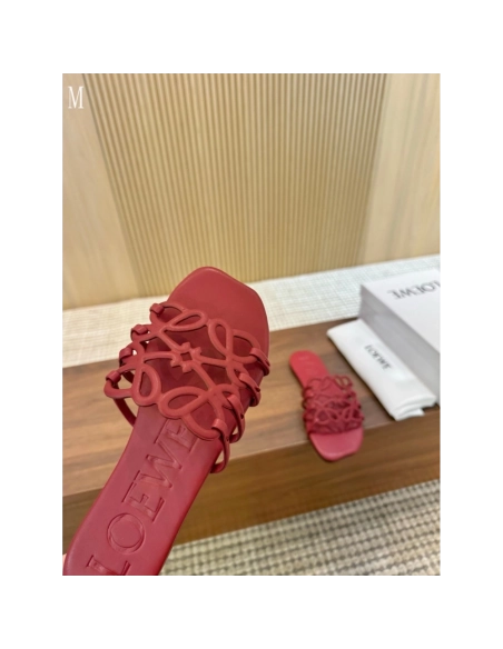LOEWE Slippers 051,Loewe Slippers,Slides Slippers,More Brands