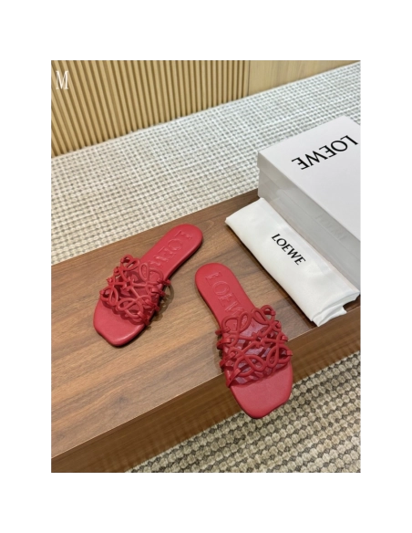 LOEWE Slippers 051,Loewe Slippers,Slides Slippers,More Brands