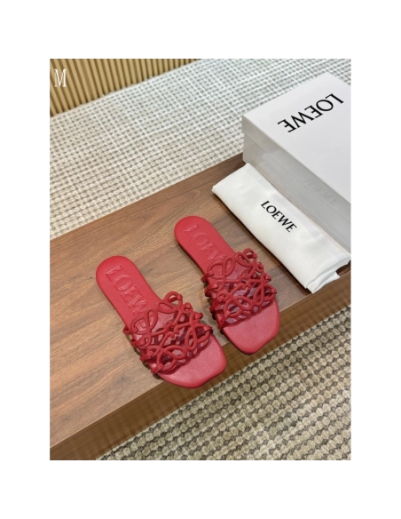 LOEWE Slippers 051,Loewe Slippers,Slides Slippers,More Brands
