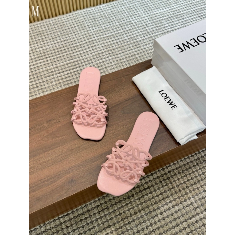 LOEWE Slippers 052,Loewe Slippers,Slides Slippers,More Brands
