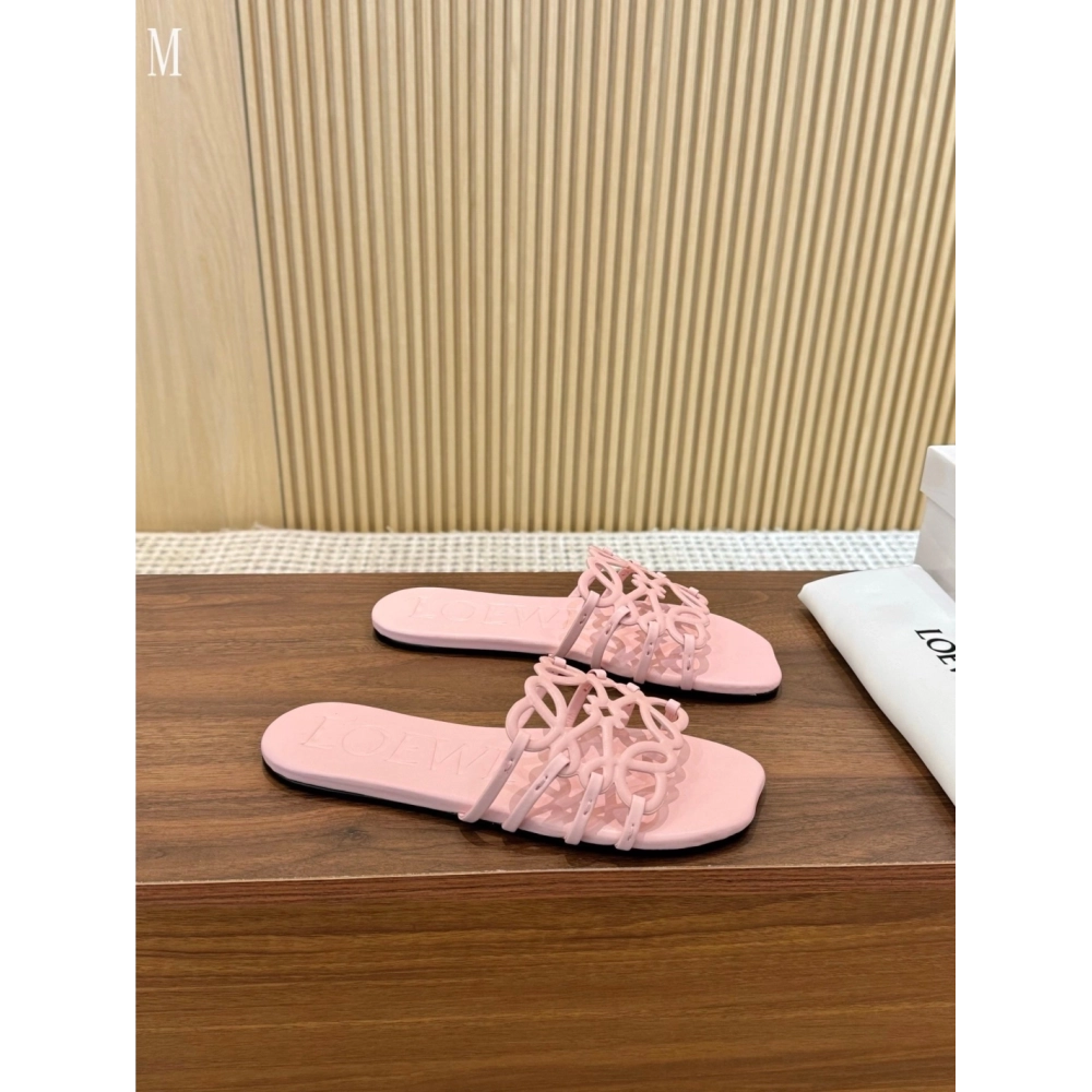 LOEWE Slippers 052,Loewe Slippers,Slides Slippers,More Brands