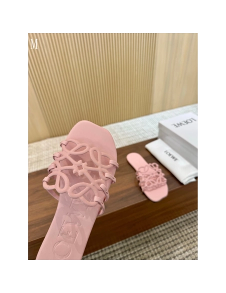 LOEWE Slippers 052,Loewe Slippers,Slides Slippers,More Brands