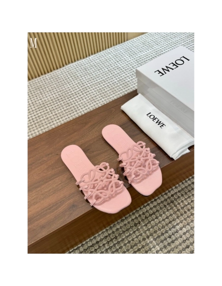 LOEWE Slippers 052,Loewe Slippers,Slides Slippers,More Brands