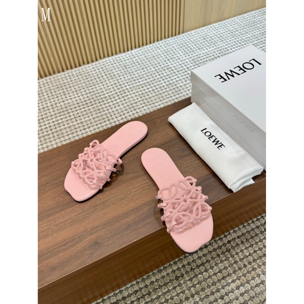 LOEWE Slippers 052,Loewe Slippers,Slides Slippers,More Brands