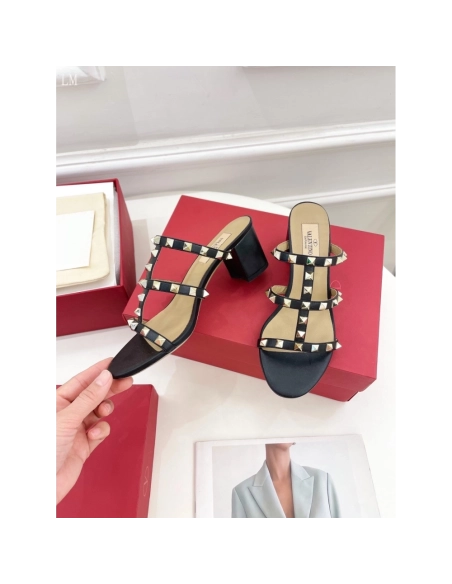 Valentino slippers 039,Valentino Slippers,Slides Slippers,More Brands
