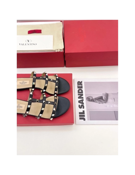 Valentino slippers 046,Valentino Slippers,Slides Slippers,More Brands