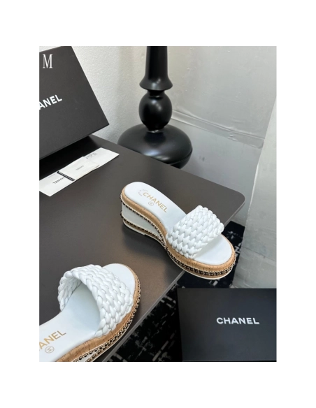 Chanel Slippers 045,Chanel Slippers,Slides Slippers,More Brands
