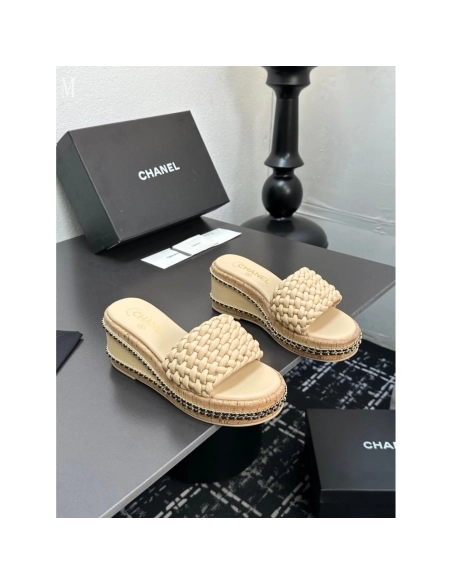 Chanel Slippers 046,Chanel Slippers,Slides Slippers,More Brands