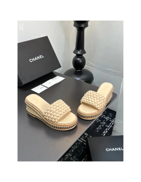 Chanel Slippers 046,Chanel Slippers,Slides Slippers,More Brands