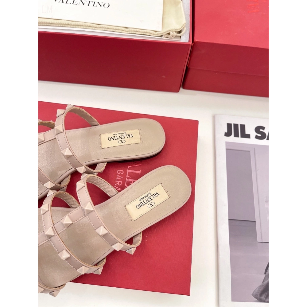 Valentino slippers 049,Valentino Slippers,Slides Slippers,More Brands