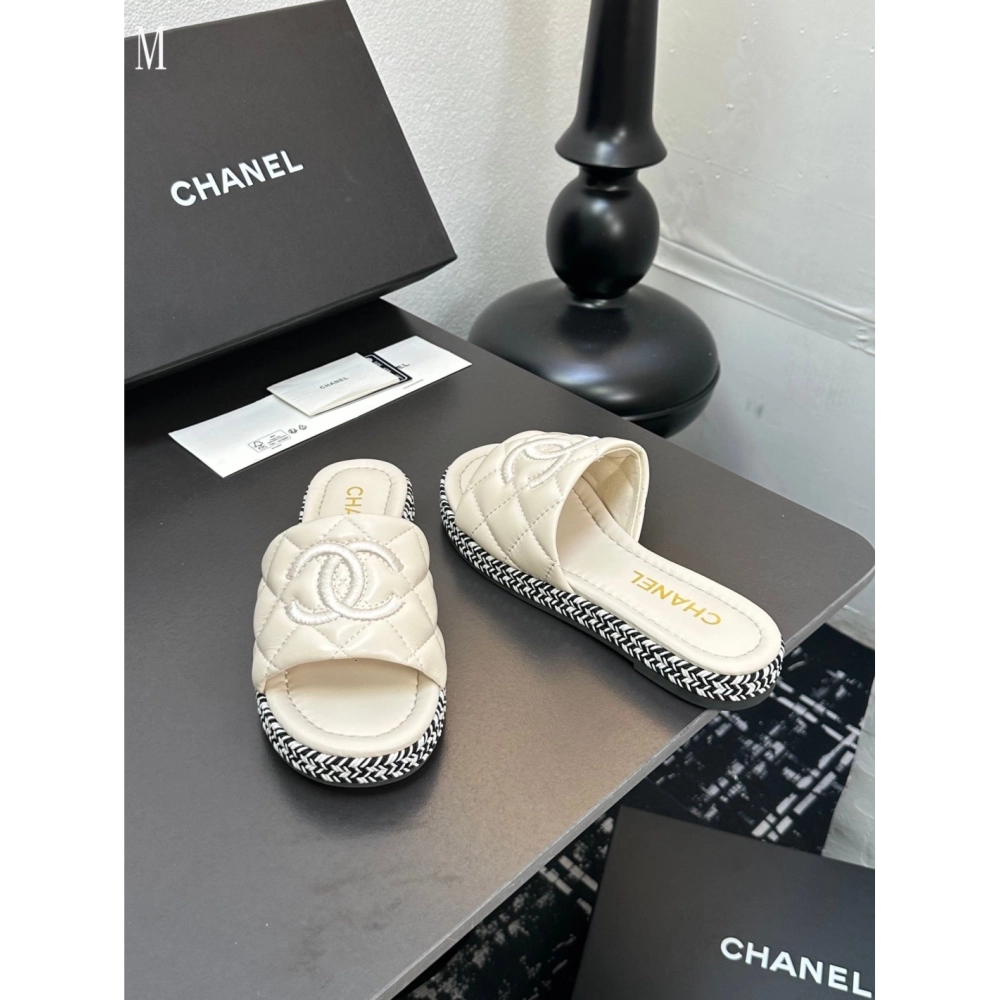 Chanel Slippers 050,Chanel Slippers,Slides Slippers,More Brands