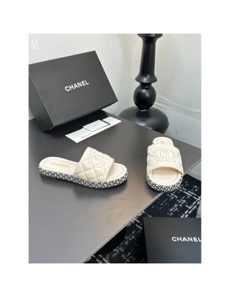 Chanel Slippers 050,Chanel Slippers,Slides Slippers,More Brands