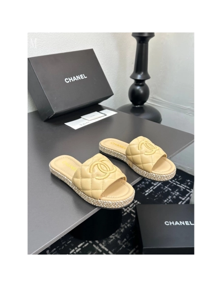 Chanel Slippers 052,Chanel Slippers,Slides Slippers,More Brands