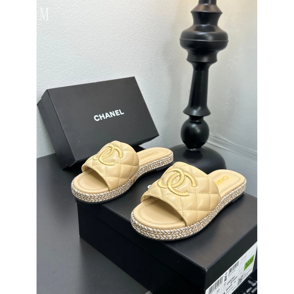 Chanel Slippers 052,Chanel Slippers,Slides Slippers,More Brands