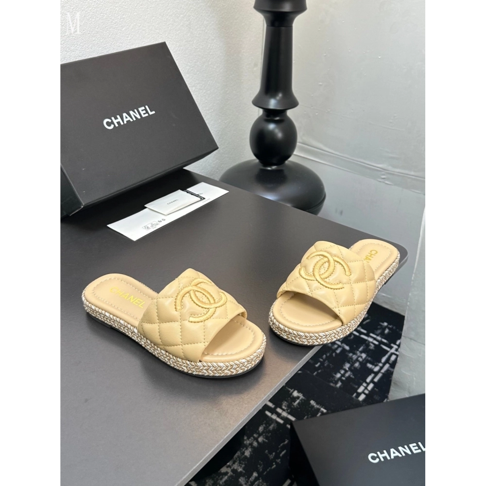 Chanel Slippers 052,Chanel Slippers,Slides Slippers,More Brands