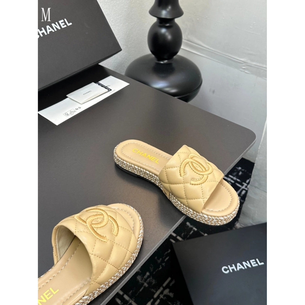 Chanel Slippers 052,Chanel Slippers,Slides Slippers,More Brands